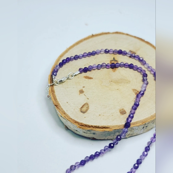 Faceted Amethyst Minimalist Necklace 3 mm - Picture 2 of 4